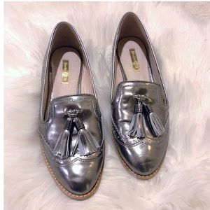 Louise et Cie Tassle Oxfords Loafers
